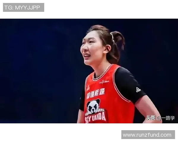 女篮霸主强势晋级再胜30分李梦贡献11分韩旭状态低迷未得分